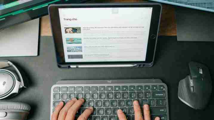 Ejemplos de prompts para IA para crear contenido en redes sociales